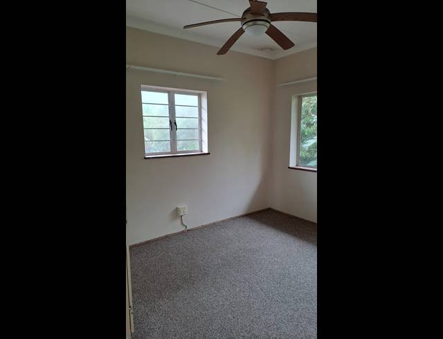 2 bed property to rent in OCEAN VIEW